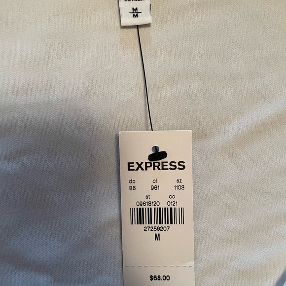 NWT Express Top - Picture 4 of 4